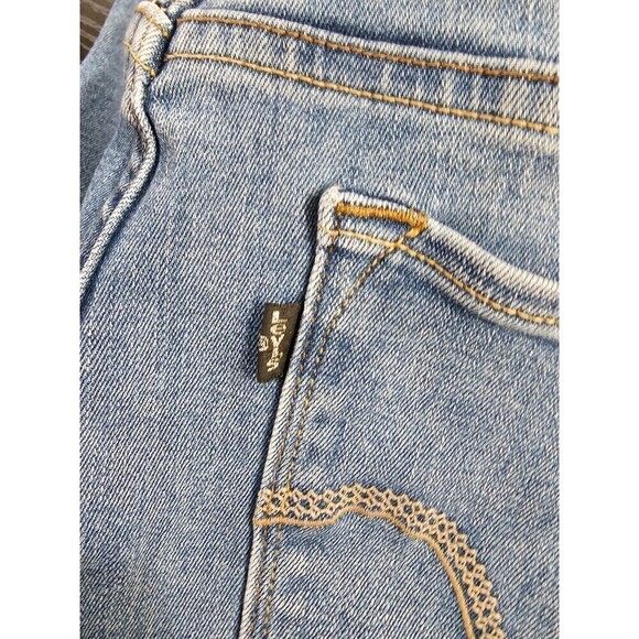 Levi's Perfectly Slimming 512 Straight Leg Jeans Light Blue Size 12 W31 L32 - Picture 6 of 15